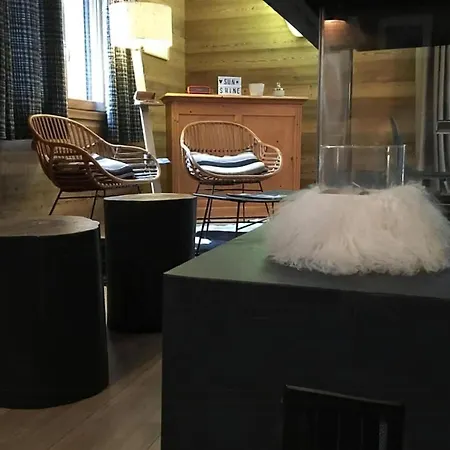 Facing Glaciers In Holiday home